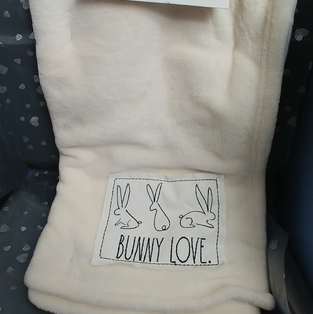 Rae Dunn "Bunny Love" Throw